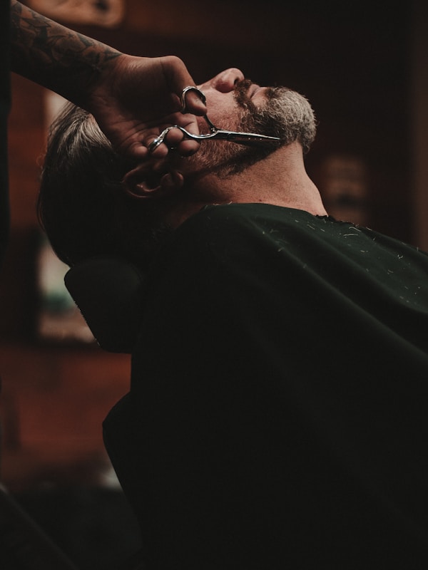 UNSHAKEN.CUT® — Mani Kongo